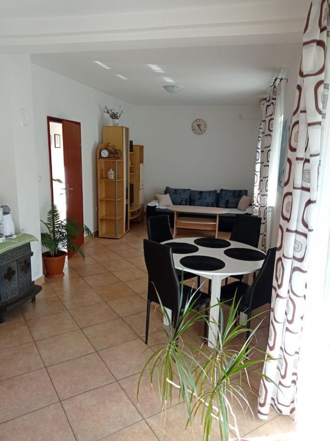 Apartment Zlatko มาทุลยี ภายนอก รูปภาพ