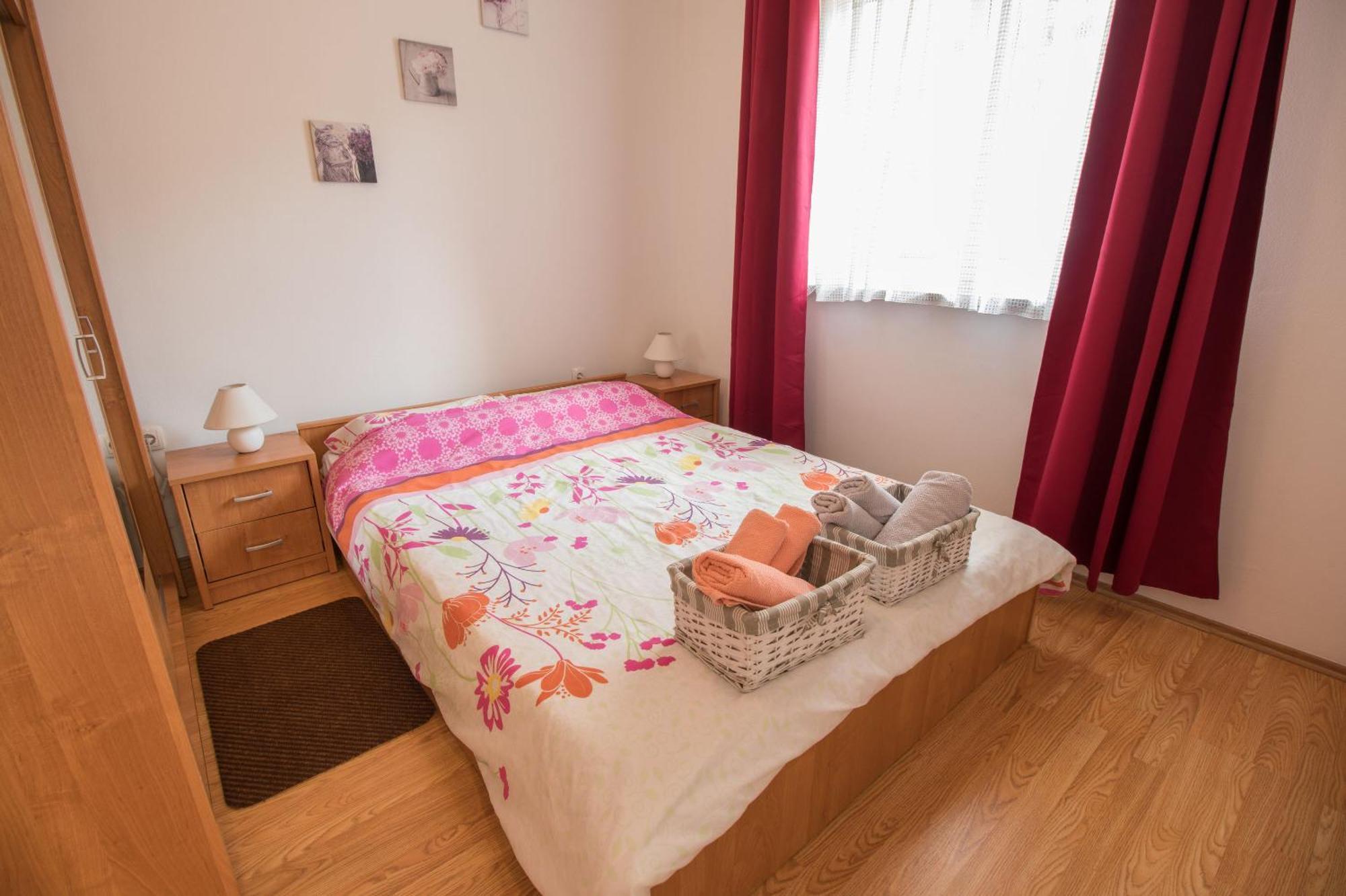 Apartment Zlatko มาทุลยี ภายนอก รูปภาพ